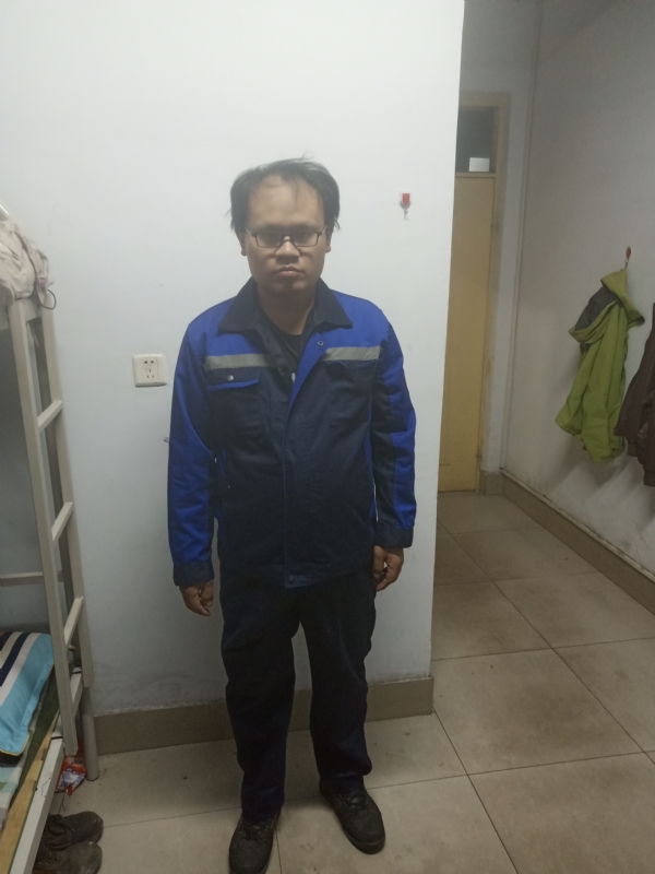 黄俊的第一张照片--绵阳相亲服务中心