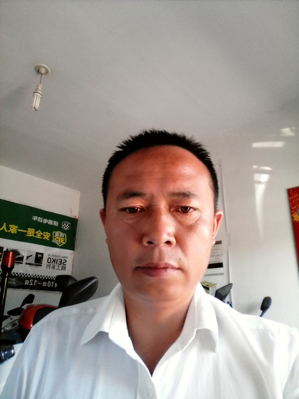 左手的第一张照片--绵阳相亲服务中心