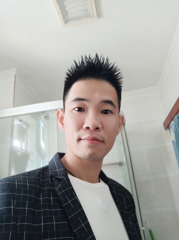 往事随风的第一张照片--绵阳相亲服务中心