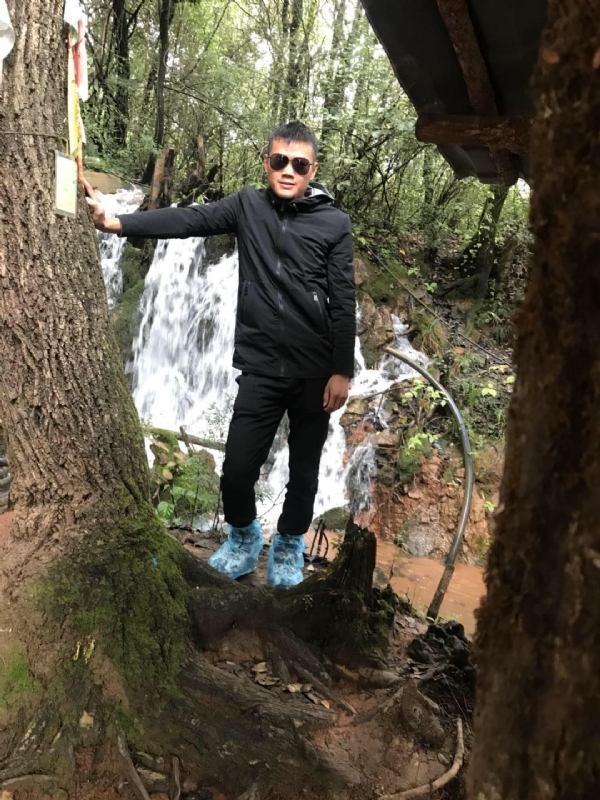 譕訫的第一张照片--绵阳相亲服务中心