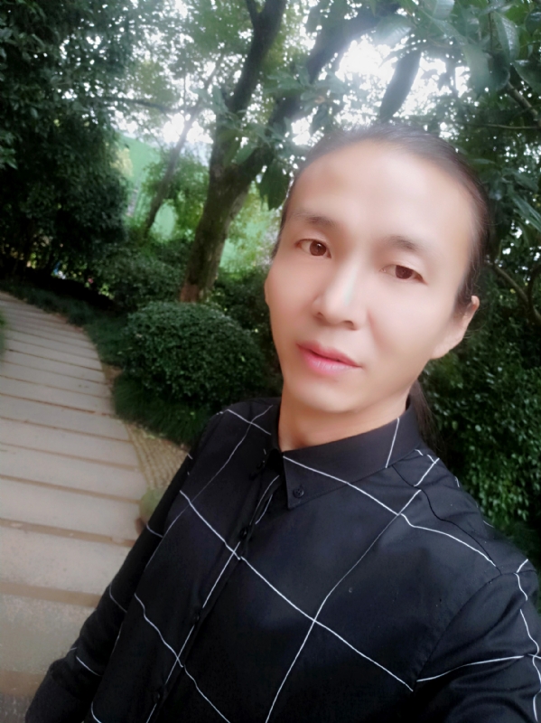 北方的狼的第一张照片--绵阳相亲服务中心