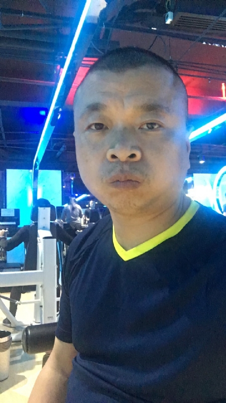 奋斗的第一张照片--绵阳相亲服务中心