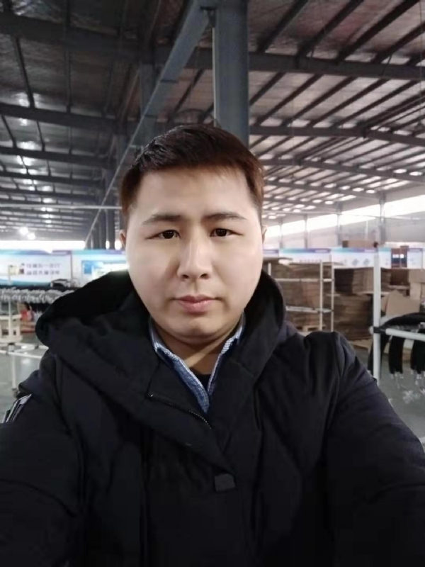 刀锋的第一张照片--绵阳相亲服务中心