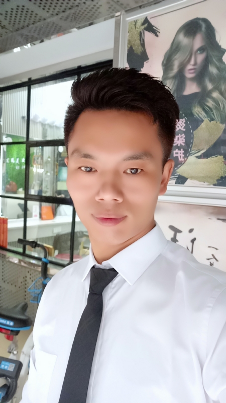 阳光男士的第一张照片--绵阳相亲服务中心