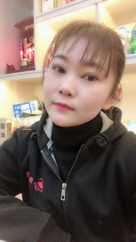 泡沫的第一张照片--绵阳相亲服务中心