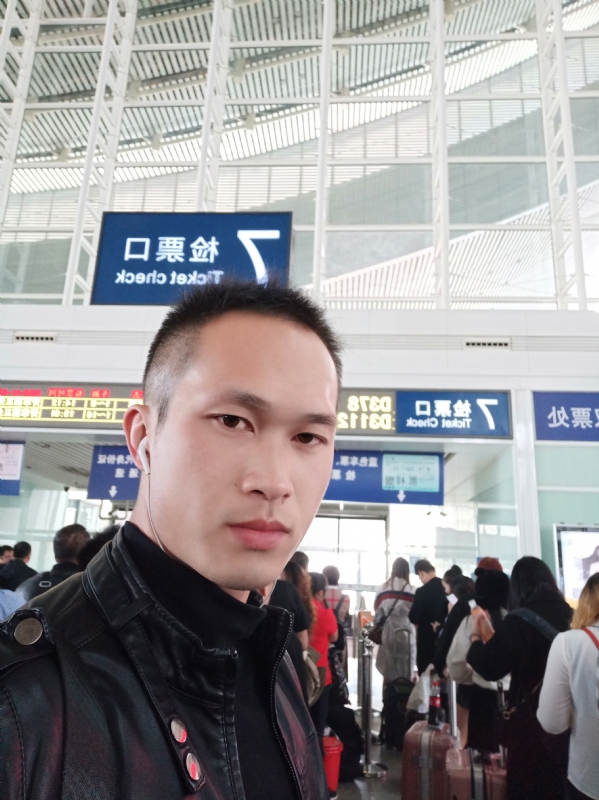 一叶知秋的第一张照片--绵阳相亲服务中心
