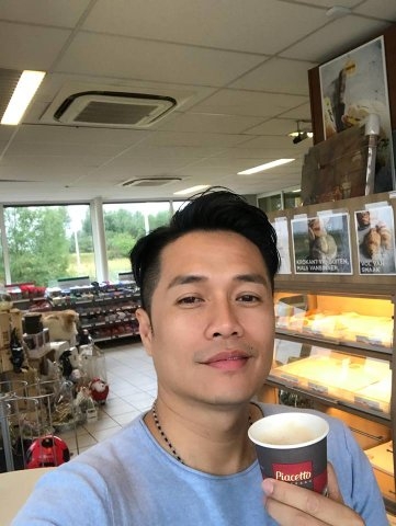 短歌的第一张照片--绵阳相亲服务中心