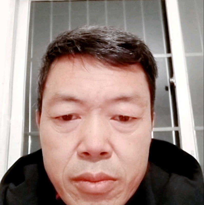 心静的第一张照片--绵阳相亲服务中心