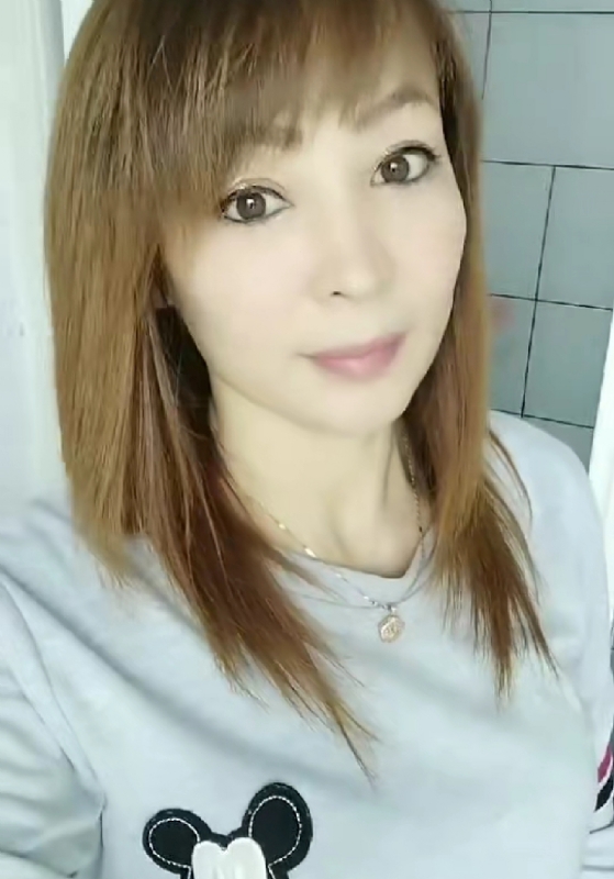 魅力白玲的第一张照片--绵阳相亲服务中心