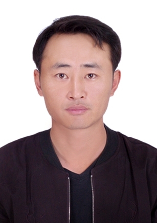 淡漠痕的第二张照片--绵阳相亲服务中心