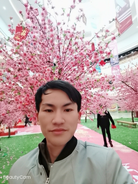 单身一人的第二张照片--绵阳相亲服务中心