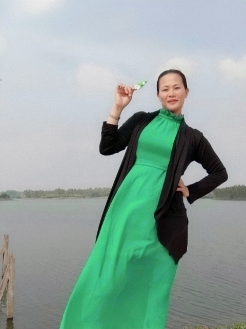 李梅的第二张照片--绵阳相亲服务中心