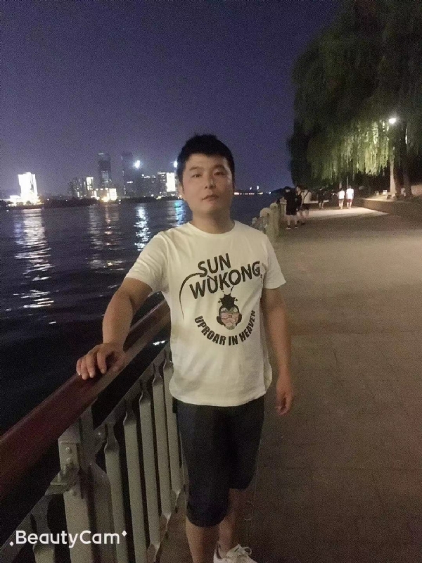 古月的第一张照片--绵阳相亲服务中心