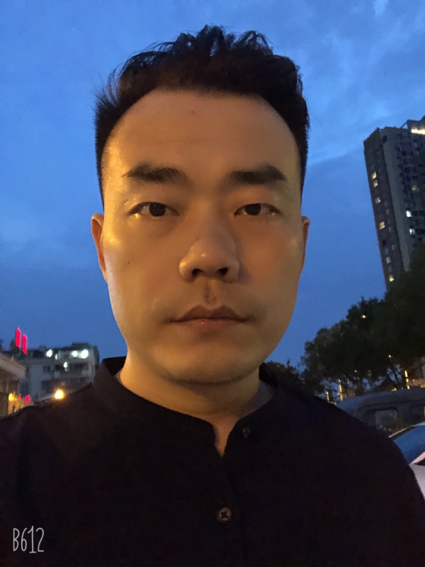 楚河畔的第二张照片--绵阳相亲服务中心
