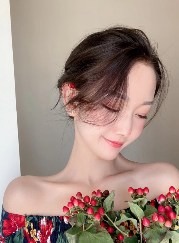 小诗vanessa的第二张照片--绵阳相亲服务中心