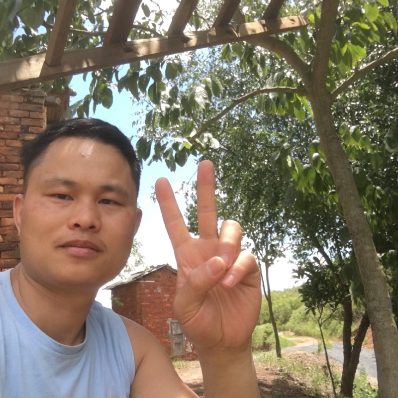 郴州王婆说媒的第一张照片--绵阳相亲服务中心