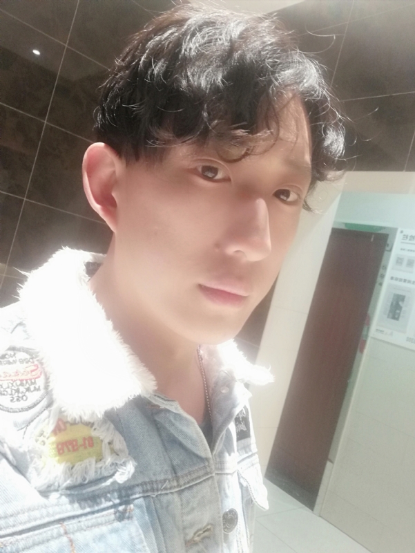 鲸落ii的第二张照片--绵阳相亲服务中心