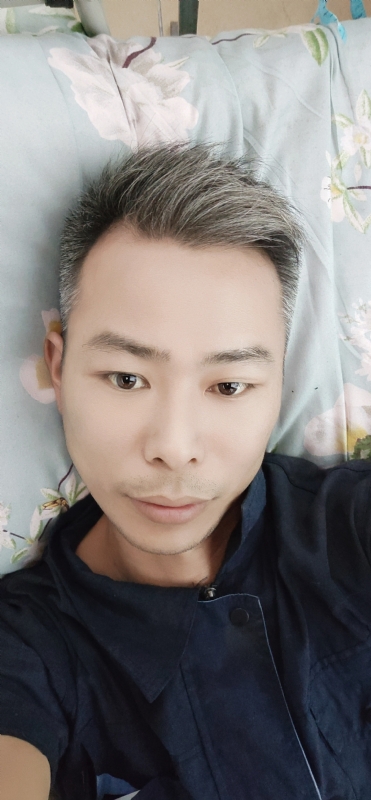 火山口的第一张照片--绵阳相亲服务中心