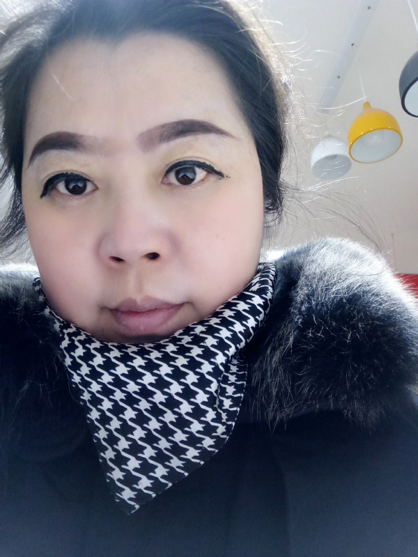 余猪猪的第一张照片--绵阳相亲服务中心