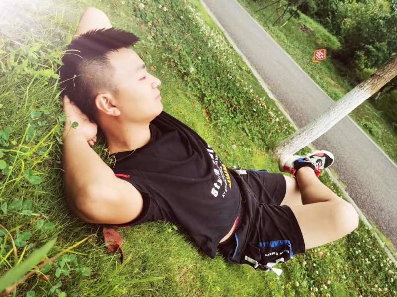 危笑的第一张照片--绵阳相亲服务中心