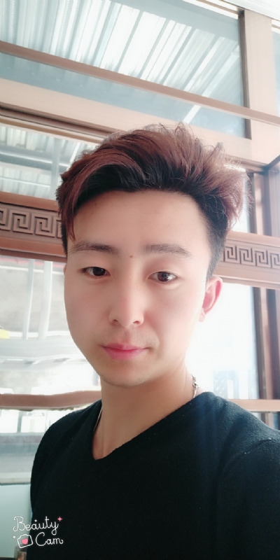 拼命微笑的第二张照片--绵阳相亲服务中心
