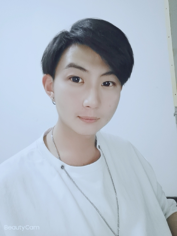 漠然的第一张照片--绵阳相亲服务中心