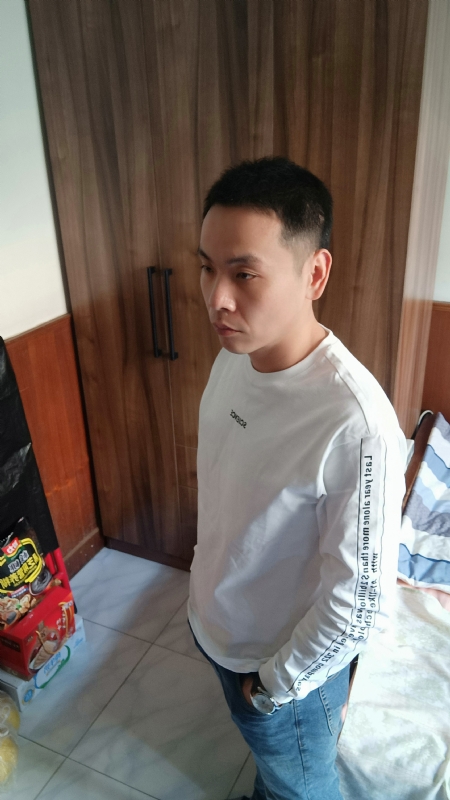 没有蜡笔的小航的第一张照片--绵阳相亲服务中心