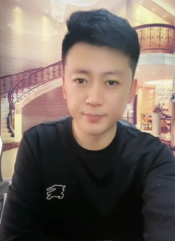 屋顶拾荒人的第三张照片--绵阳相亲服务中心
