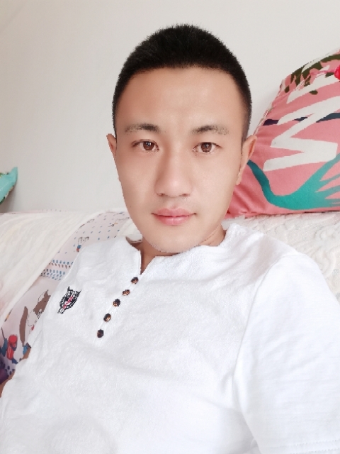 海阔天空的第一张照片--绵阳相亲服务中心