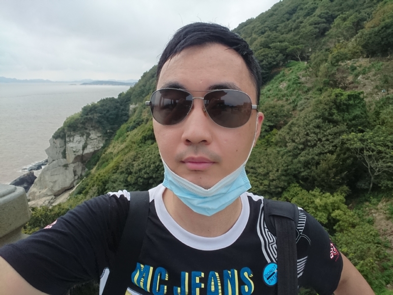 h君的第二张照片--绵阳相亲服务中心