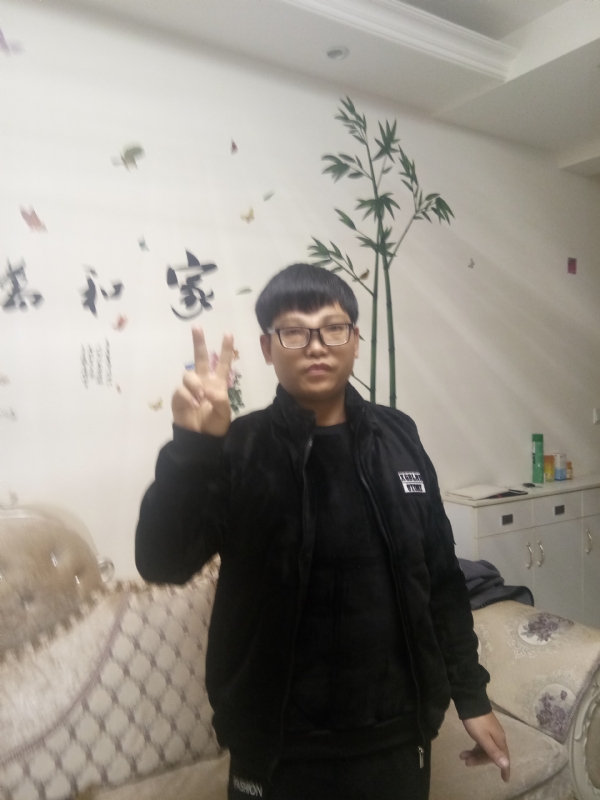 光头强的第一张照片--绵阳相亲服务中心