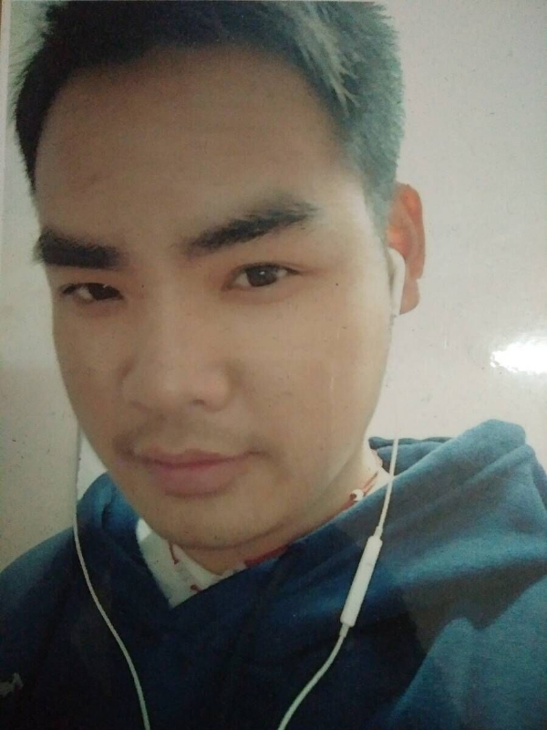 渴望爱的第一张照片--绵阳相亲服务中心