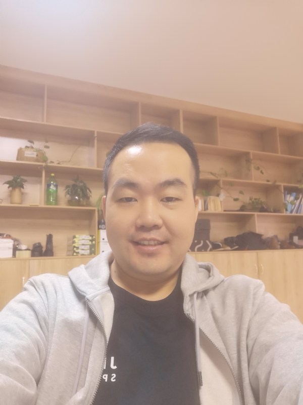 carl的第一张照片--绵阳相亲服务中心