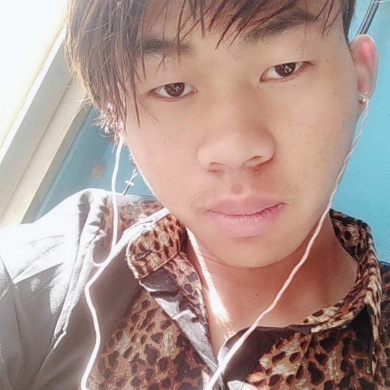 少年不在少的第三张照片--绵阳相亲服务中心