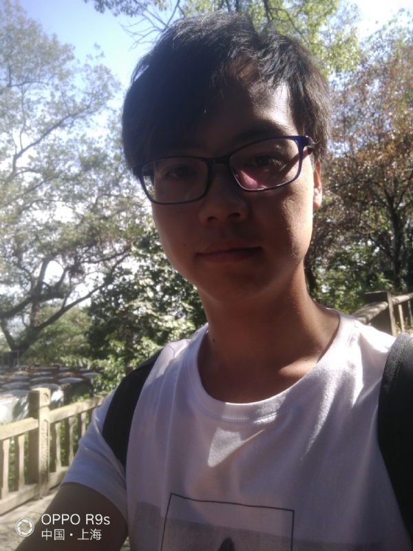 不忘旧年的第一张照片--绵阳相亲服务中心