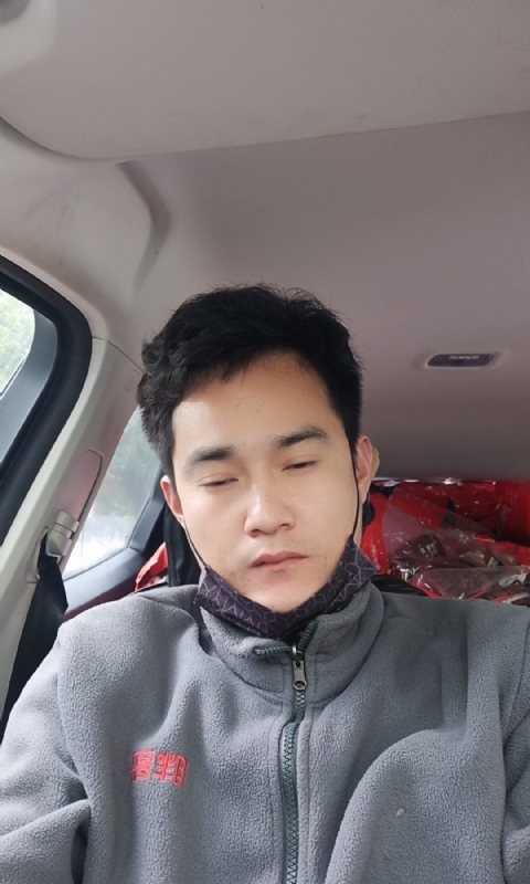 冷锋的第一张照片--绵阳相亲服务中心