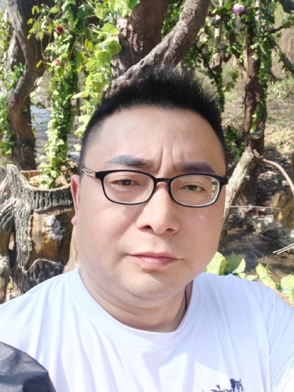 妙手仁心的第一张照片--绵阳相亲服务中心