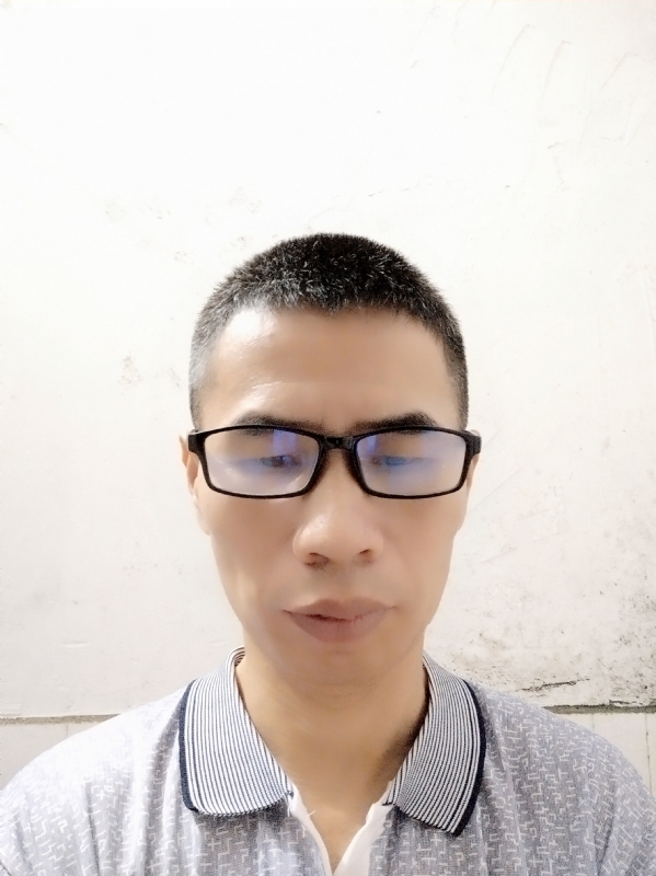 lxg的第一张照片--绵阳相亲服务中心