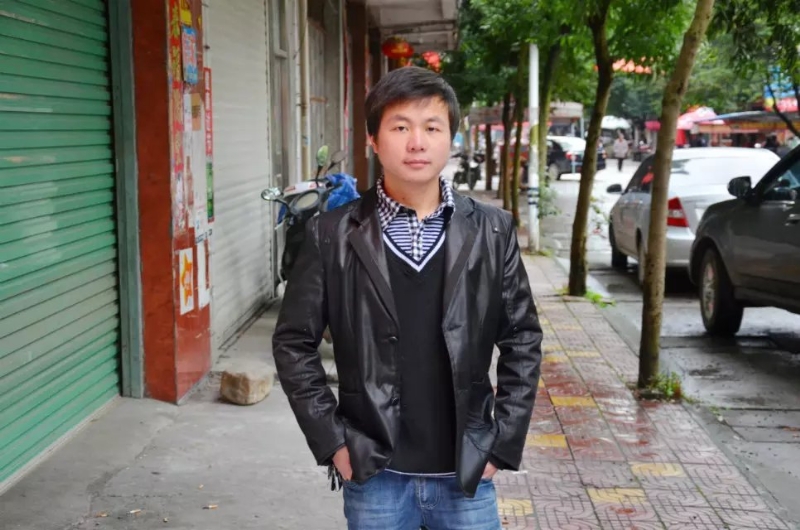 青春正点的第一张照片--绵阳相亲服务中心
