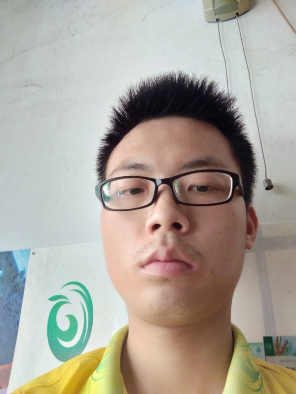 舒荷的第一张照片--绵阳相亲服务中心