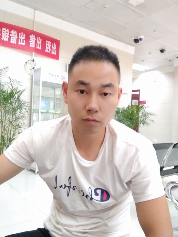 小少的第一张照片--绵阳相亲服务中心