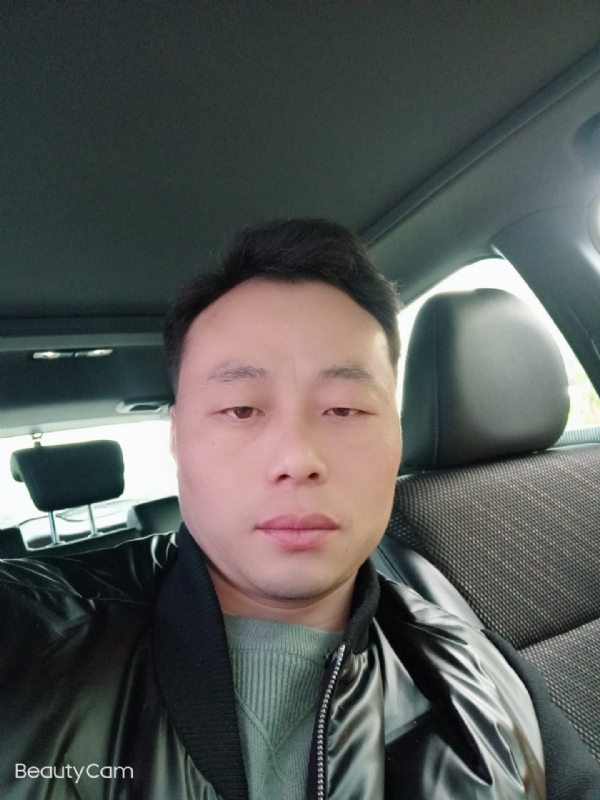 放飞的羊的第一张照片--绵阳相亲服务中心