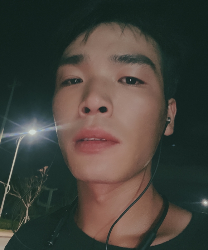 满船清梦压星河的第一张照片--绵阳相亲服务中心
