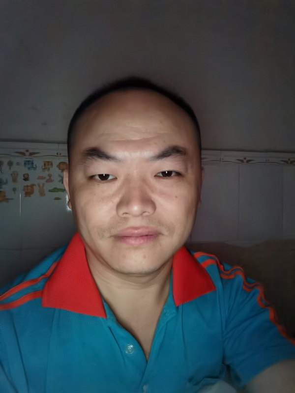 与子携老的第二张照片--绵阳相亲服务中心
