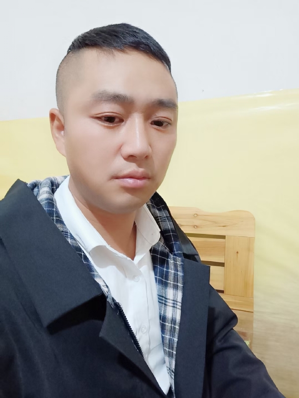 小天的第一张照片--绵阳相亲服务中心