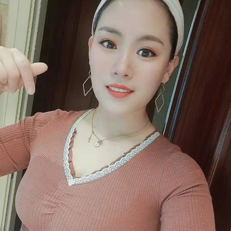 蜜&糖的第一张照片--绵阳相亲服务中心