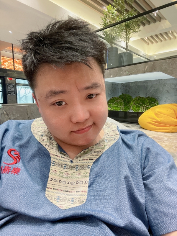 小恶魔的第一张照片--绵阳相亲服务中心