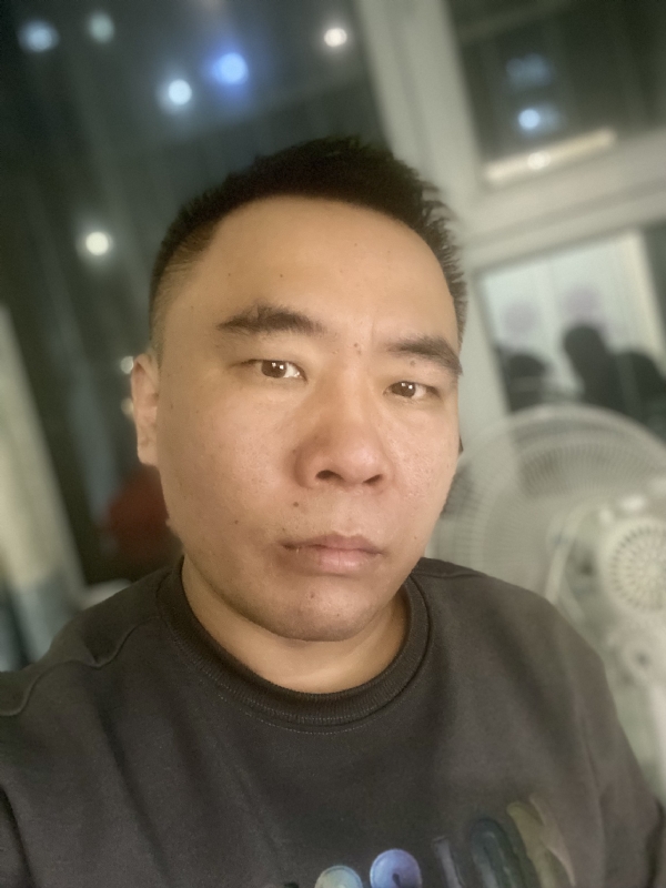 云的第四张照片--绵阳相亲服务中心