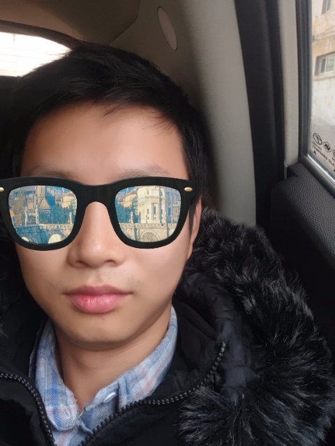 请问揉揉头的第一张照片--绵阳相亲服务中心