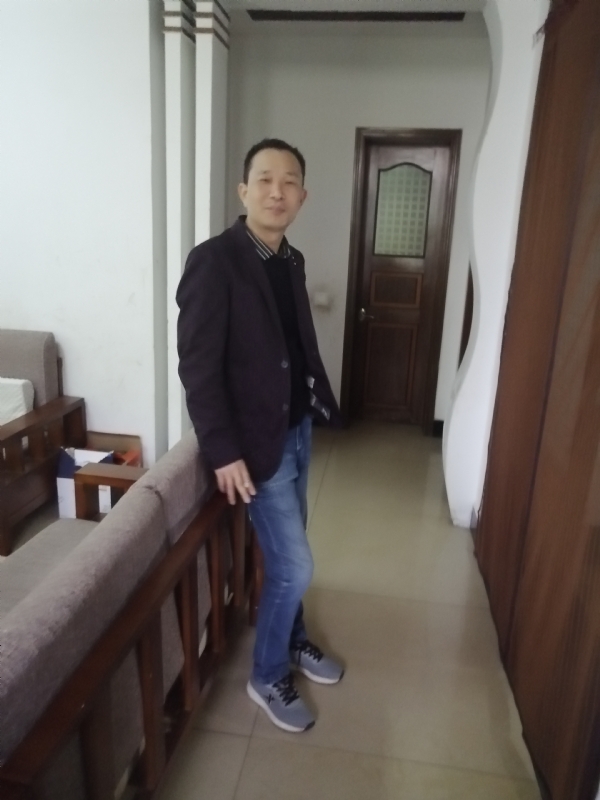 相亲相爱的第一张照片--绵阳相亲服务中心